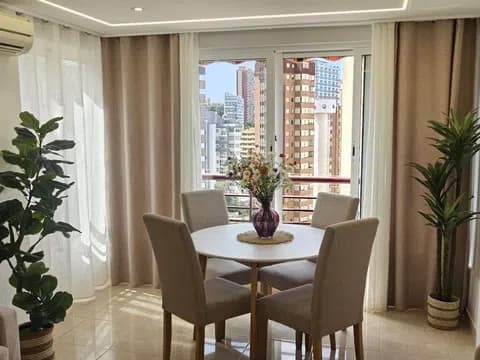 Apartamento reformado en planta 10ª con garaje en Sierra Helada
